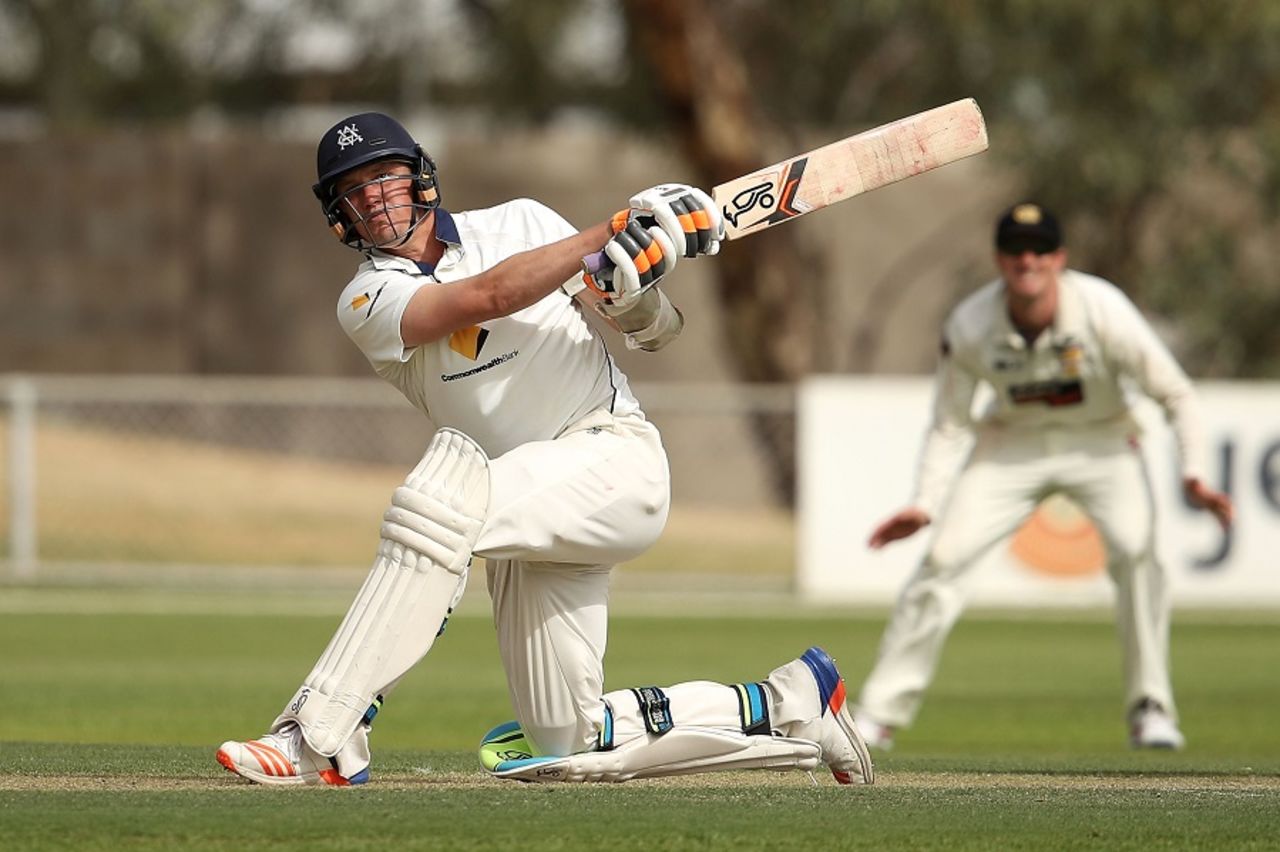 Chris Tremain unleashes a slog sweep, Victoria v Western Australia, Sheffield Shield 2016-17, 2nd day, Alice Springs, March 9, 2017