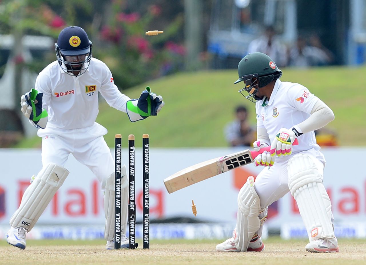 Mushfiqur Rahim drags onto the stumps , Sri Lanka v Bangladesh, 1st Test, Galle, 3rd day, March 9, 2017