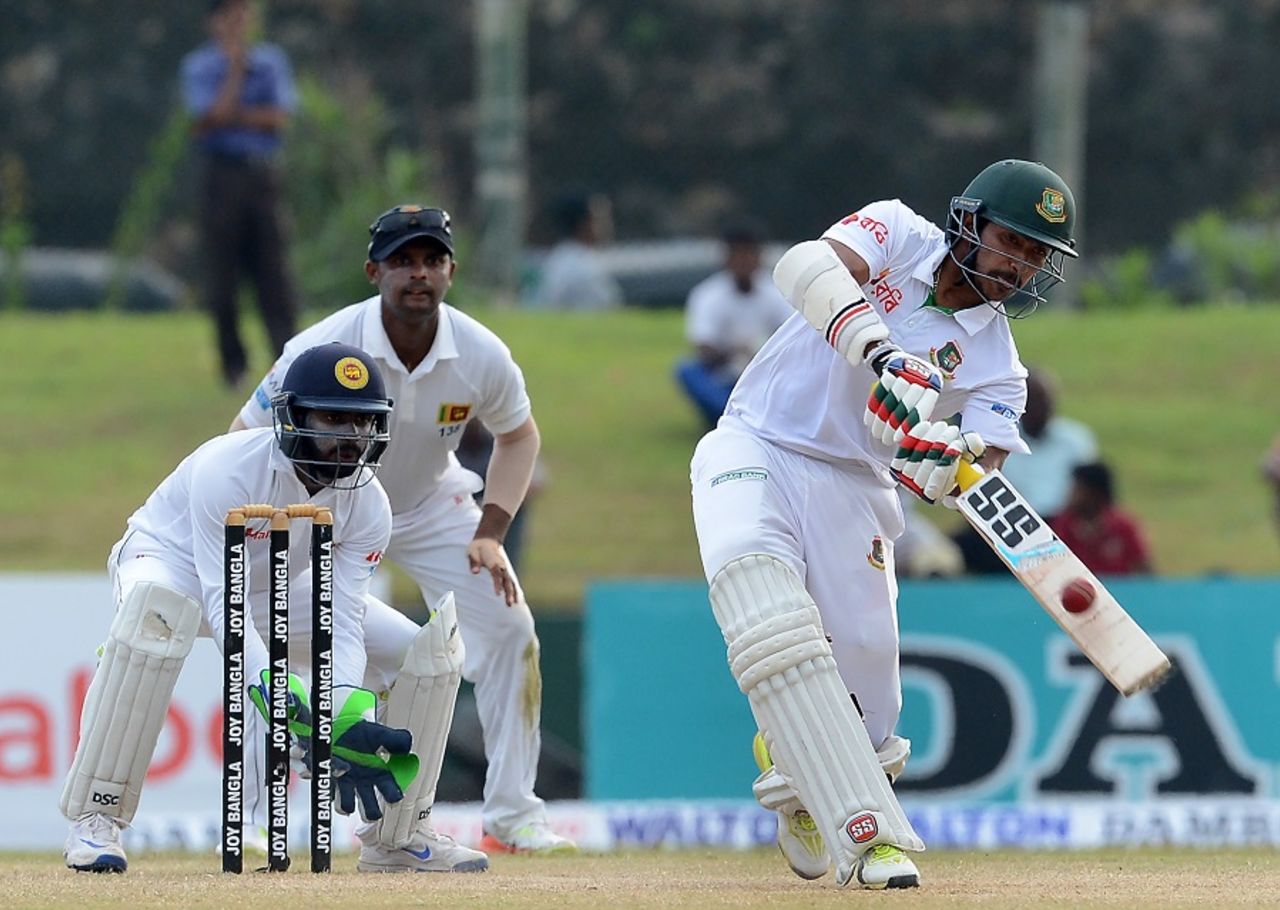 Soumya Sarkar launches one into the leg side, Sri Lanka v Bangladesh, 1st Test, Galle, 4th day, March 10, 2017