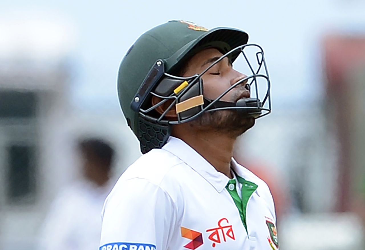 Mushfiqur Rahim looks up in disappointment after getting out, Sri Lanka v Bangladesh, 1st Test, Galle, 5th day, March 11, 2017