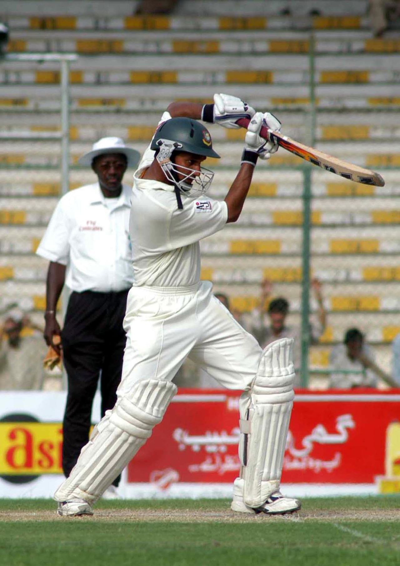 Habibul Bashar plays an elegant straight drive, Pakistan v Bangladesh, 1st Test, Karachi, 3rd day, August 22, 2003
