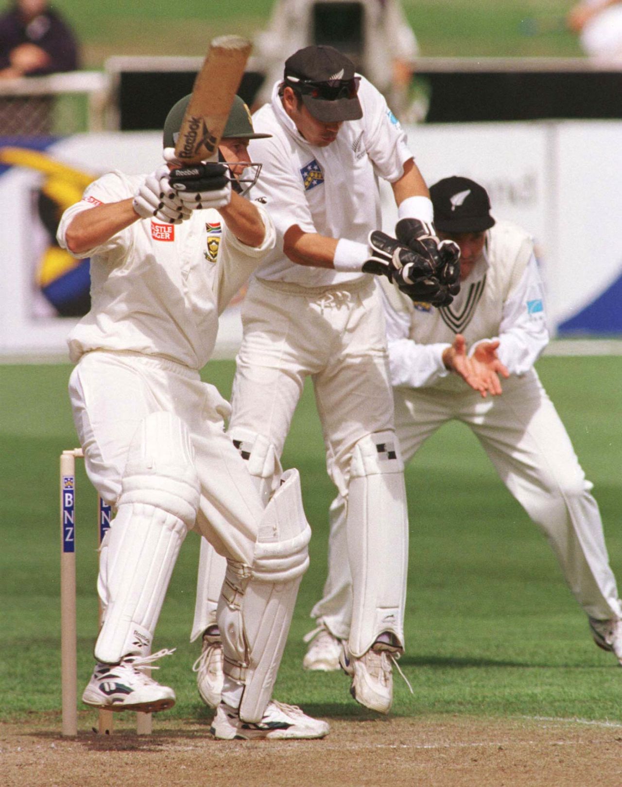 Gary Kirsten bats, with Adam Parore and Bryan Young in the background, New Zealand v South Africa, second Test, day two, Christchurch, March 12, 1999