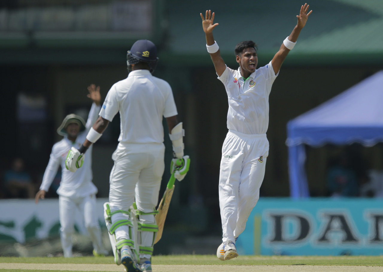 Mustafizur Rahman's appeal gets turned down, Sri Lanka v Bangladesh, 2nd Test, Colombo, 1st day, March 15, 2017