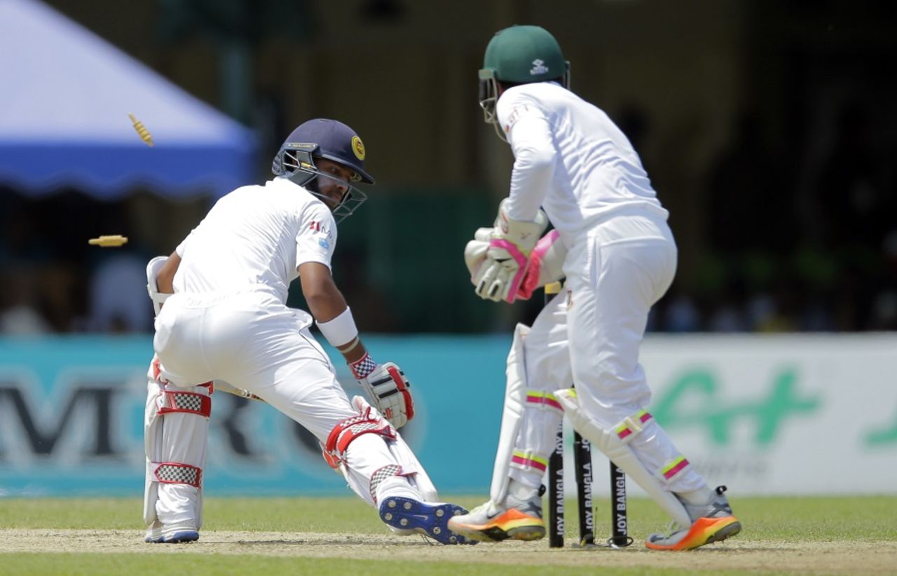 Kusal Mendis was stumped after Mushfiqur Rahim displayed some quick glovework, Sri Lanka v Bangladesh, 2nd Test, Colombo, 1st day, March 15, 2017