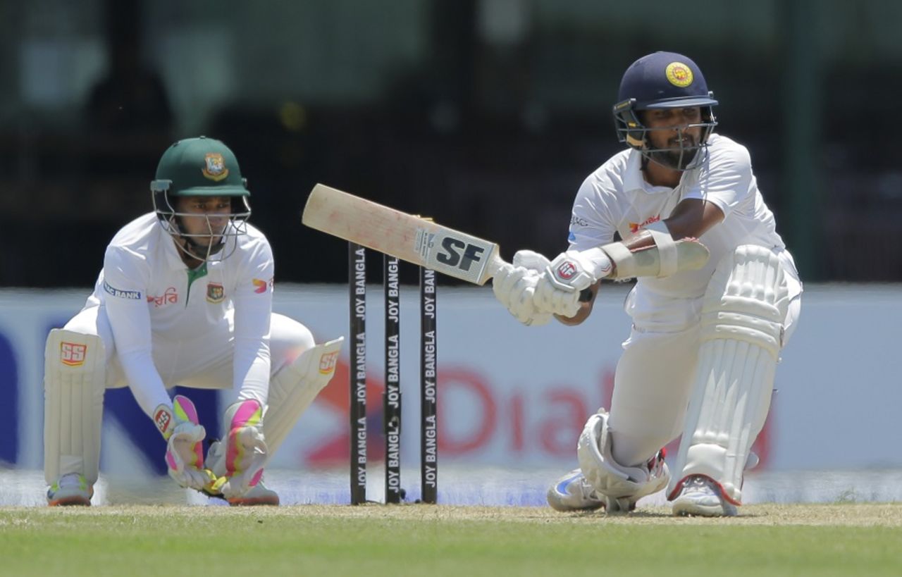 Dinesh Chandimal gets down to sweep, Sri Lanka v Bangladesh, 2nd Test, Colombo, 1st day, March 15, 2017