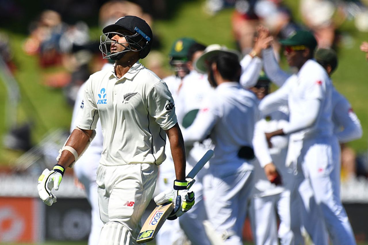 Jeet Raval fell in the final over of the morning session, New Zealand v South Africa, 2nd Test, Wellington, 1st day, March 16, 2017