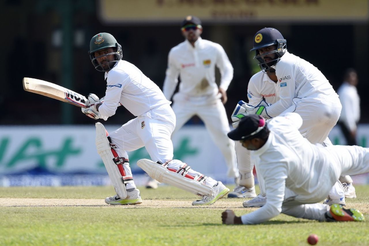 Imrul Kayes knocks one past the cordon, Sri Lanka v Bangladesh, 2nd Test, Colombo, 2nd day, March 16, 2017