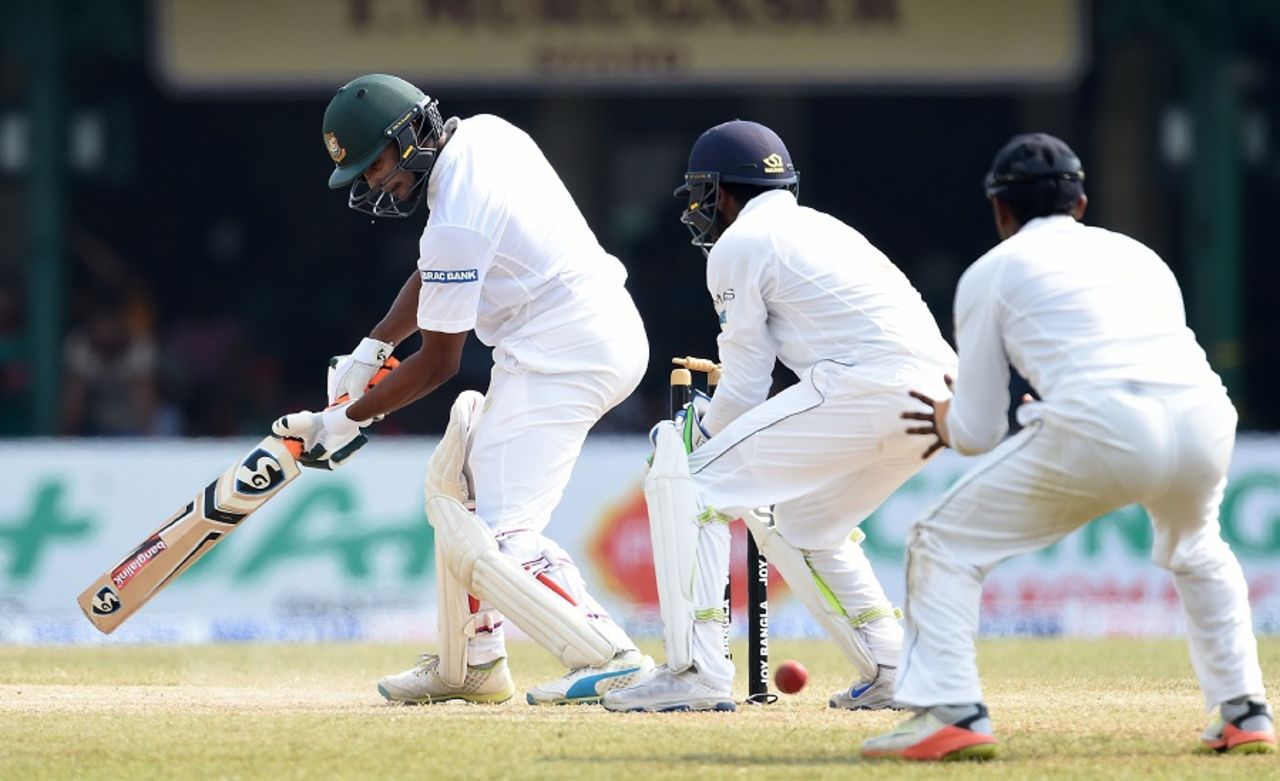 Shakib Al Hasan was bowled with the target 29 runs away, Sri Lanka v Bangladesh, 2nd Test, Colombo, 5th day, March 19, 2017