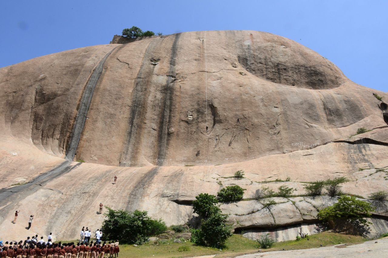 Clamber on the 2.5 billion years old rocks in and around Hyderabad