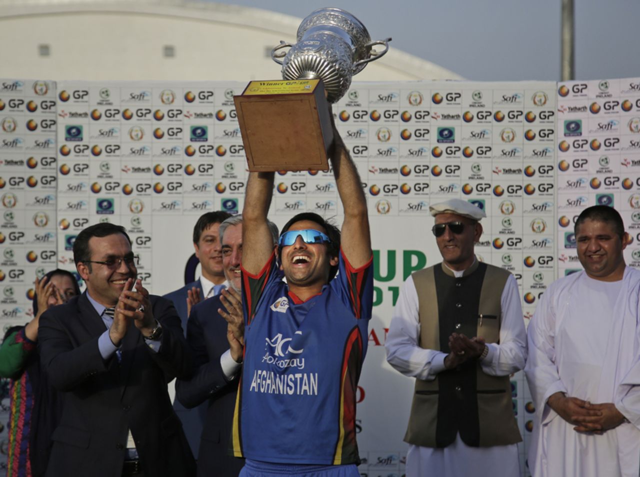 Asghar Stanikzai lifts the series trophy, Afghanistan v Ireland, 5th ODI, Greater Noida, March 24, 2017