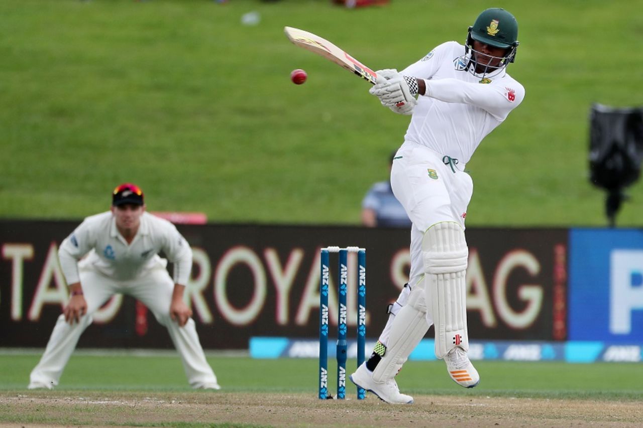 Kagiso Rabada plays the pull shot, New Zealand v South Africa, 3rd Test, Hamilton, 2nd day, March 26, 2017