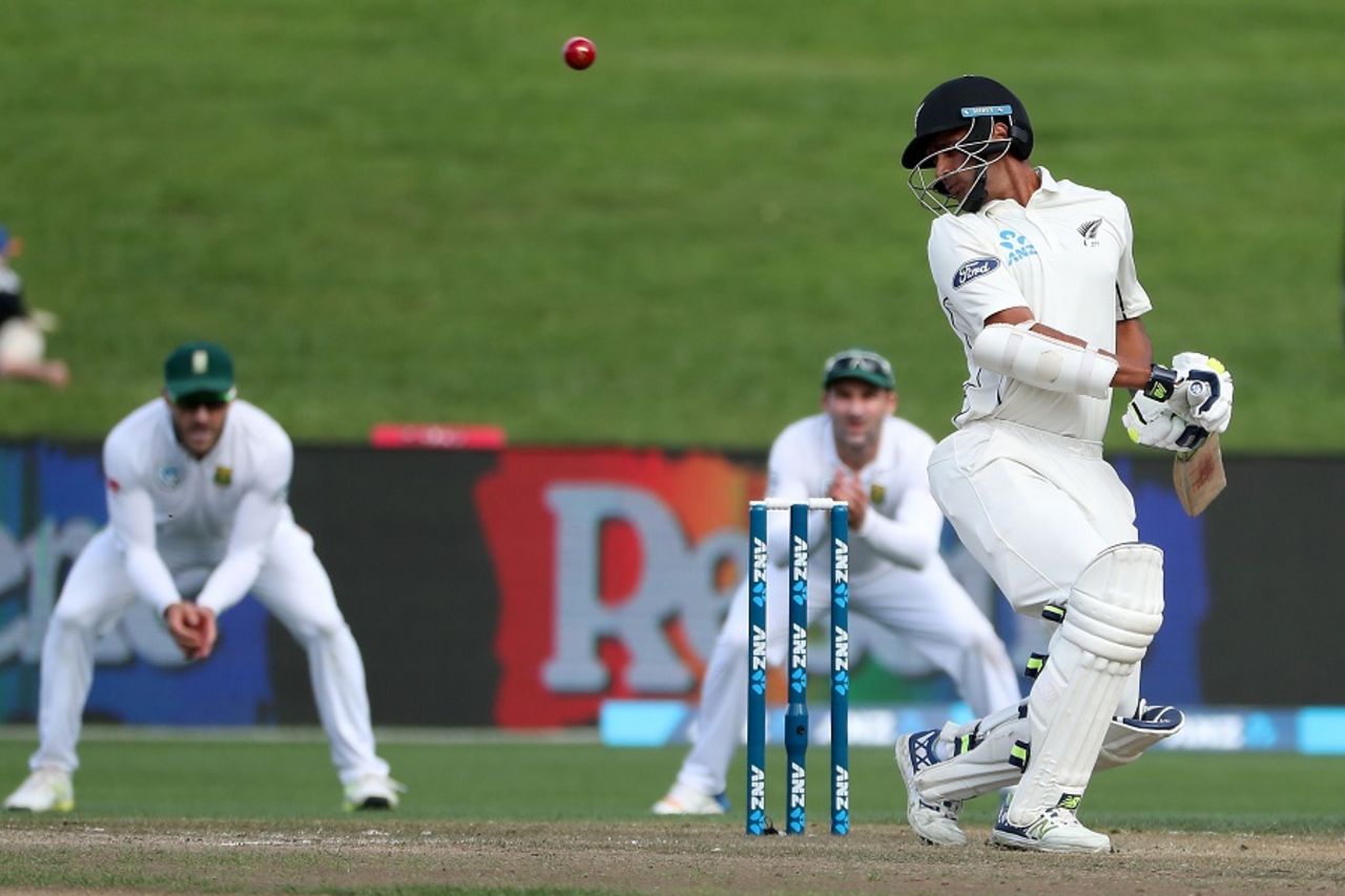 Jeet Raval is on the receiving end of a bouncer, New Zealand v South Africa, 3rd Test, Hamilton, 2nd day, March 26, 2017
