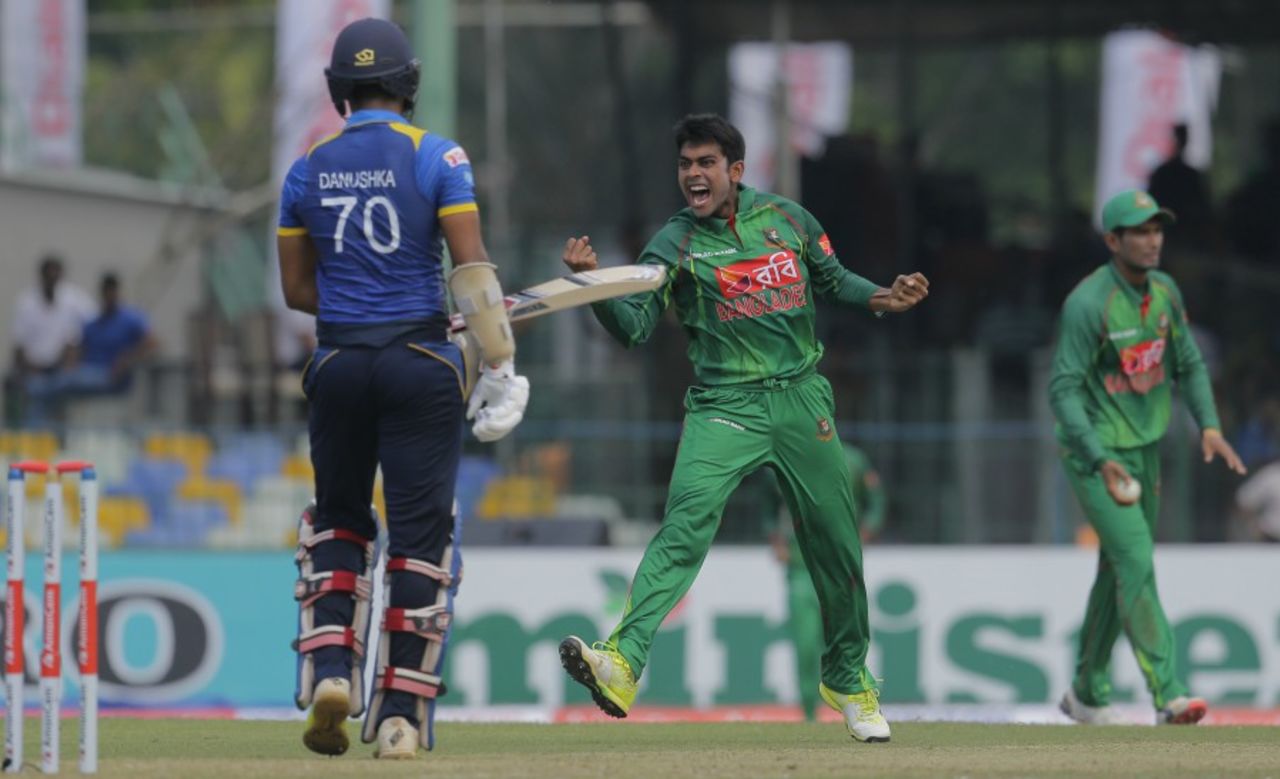 Mehedi Hasan had Danushka Gunathilaka caught at cover, Sri Lanka v Bangladesh, 3rd ODI, Colombo, April 1, 2017