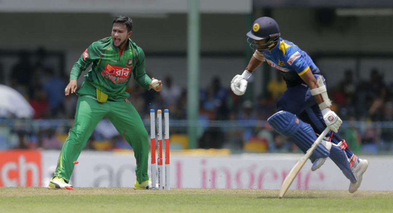 Sloppy running left Dinesh Chandimal shortchanged, Sri Lanka v Bangladesh, 3rd ODI, Colombo, April 1, 2017