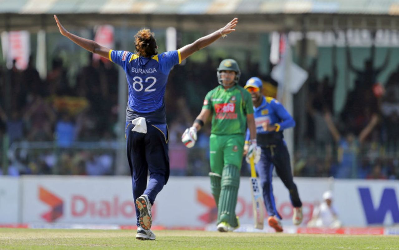 Suranga Lakmal sent back Mushfiqur Rahim for a first-ball duck, Sri Lanka v Bangladesh, 3rd ODI, Colombo, April 1, 2017