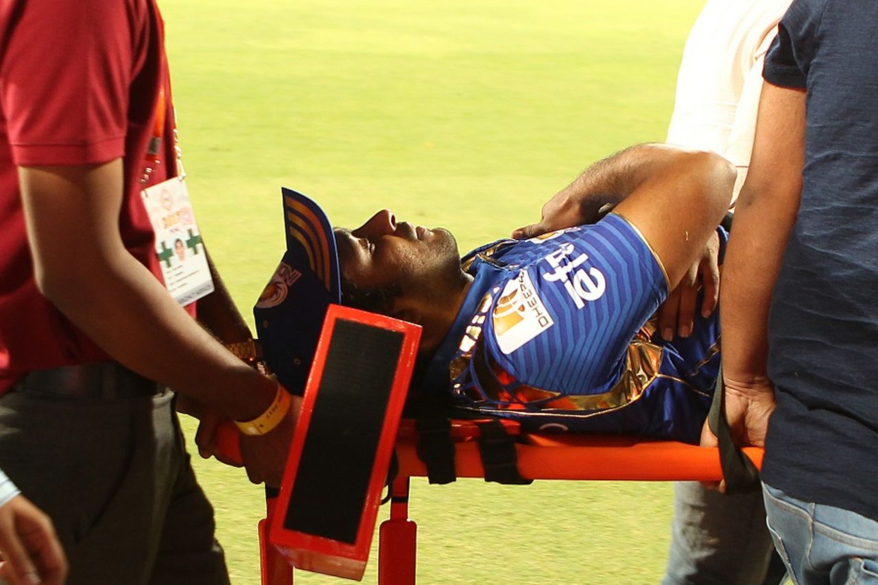 Ambati Rayudu injured his groin, Rising Pune Supergiant v Mumbai Indians, IPL 2017, Pune, April 6, 2017