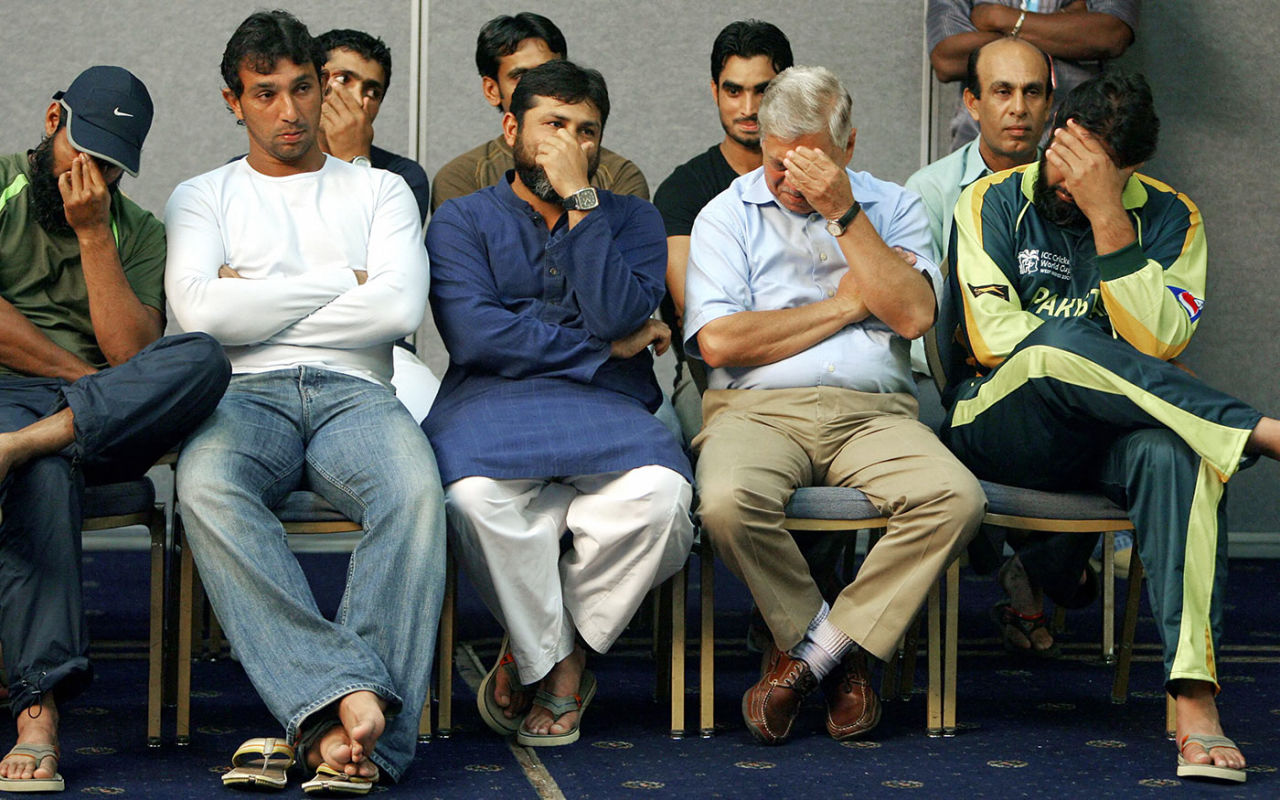 Pakistan team members at a memorial service for Bob Woolmer in Kingston, Jamaica, March 21, 2007 