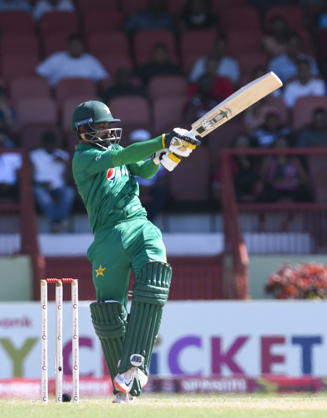 Mohammad Hafeez pulls during his half-century, West Indies v Pakistan, 3rd ODI, Providence, April 11, 2017