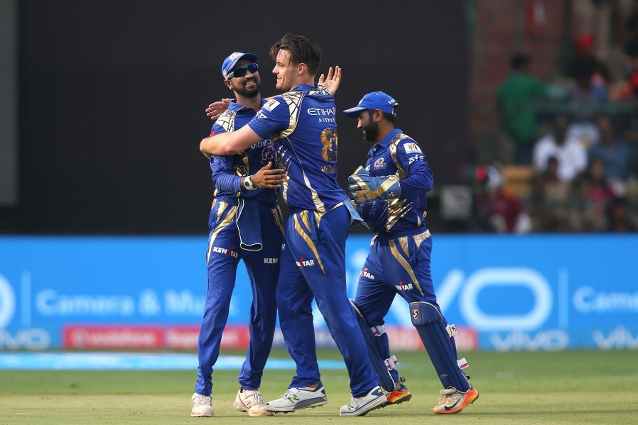 Mitchell McClenaghan took 2 for 20 to help limit Royal Challengers, Royal Challengers Bangalore v Mumbai Indians, IPL 2017, Bangalore, April 14, 2017