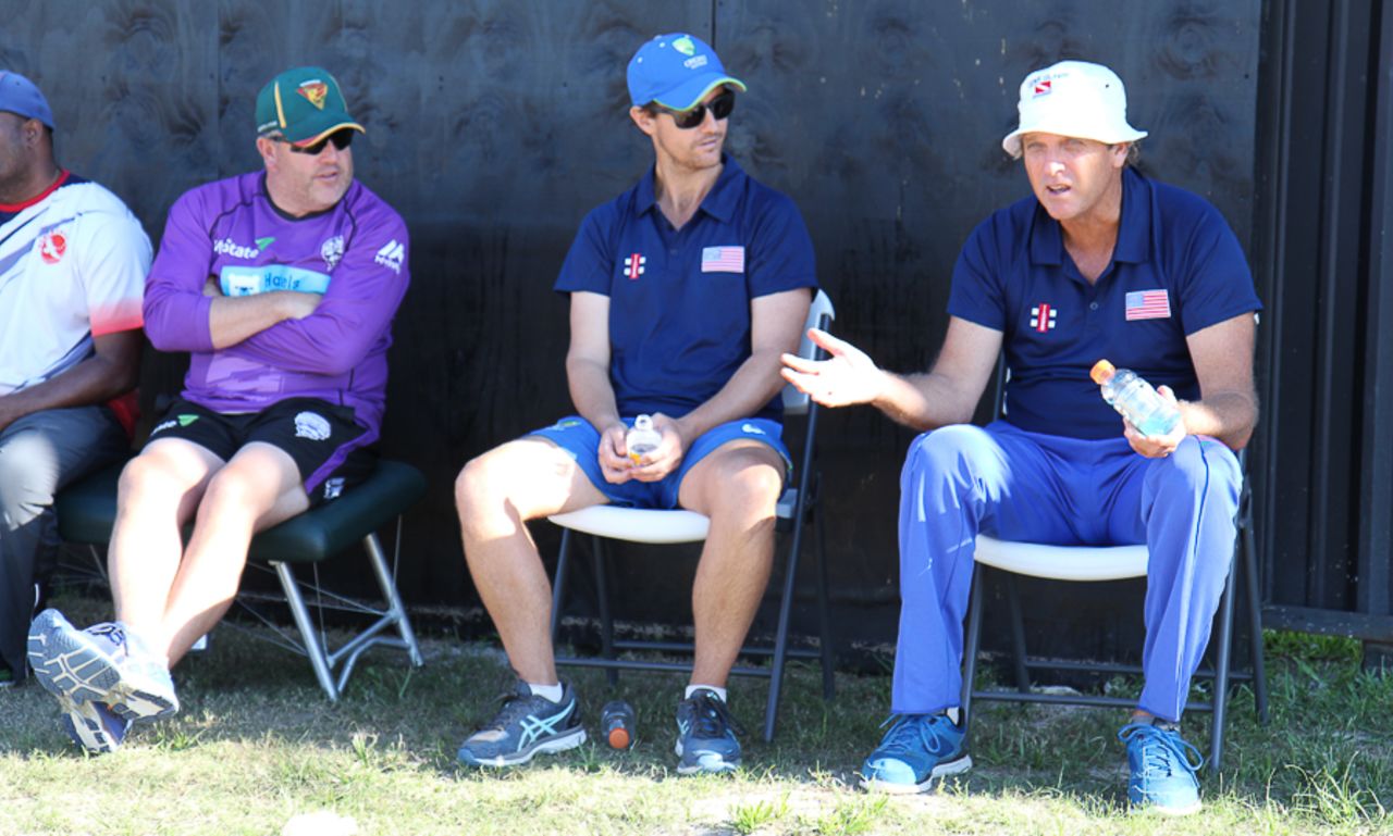 Peter Anderson (right), watches a USA trial match with Beau Casson (center) and Richard Allanby (left), Pearland, April 8, 2017