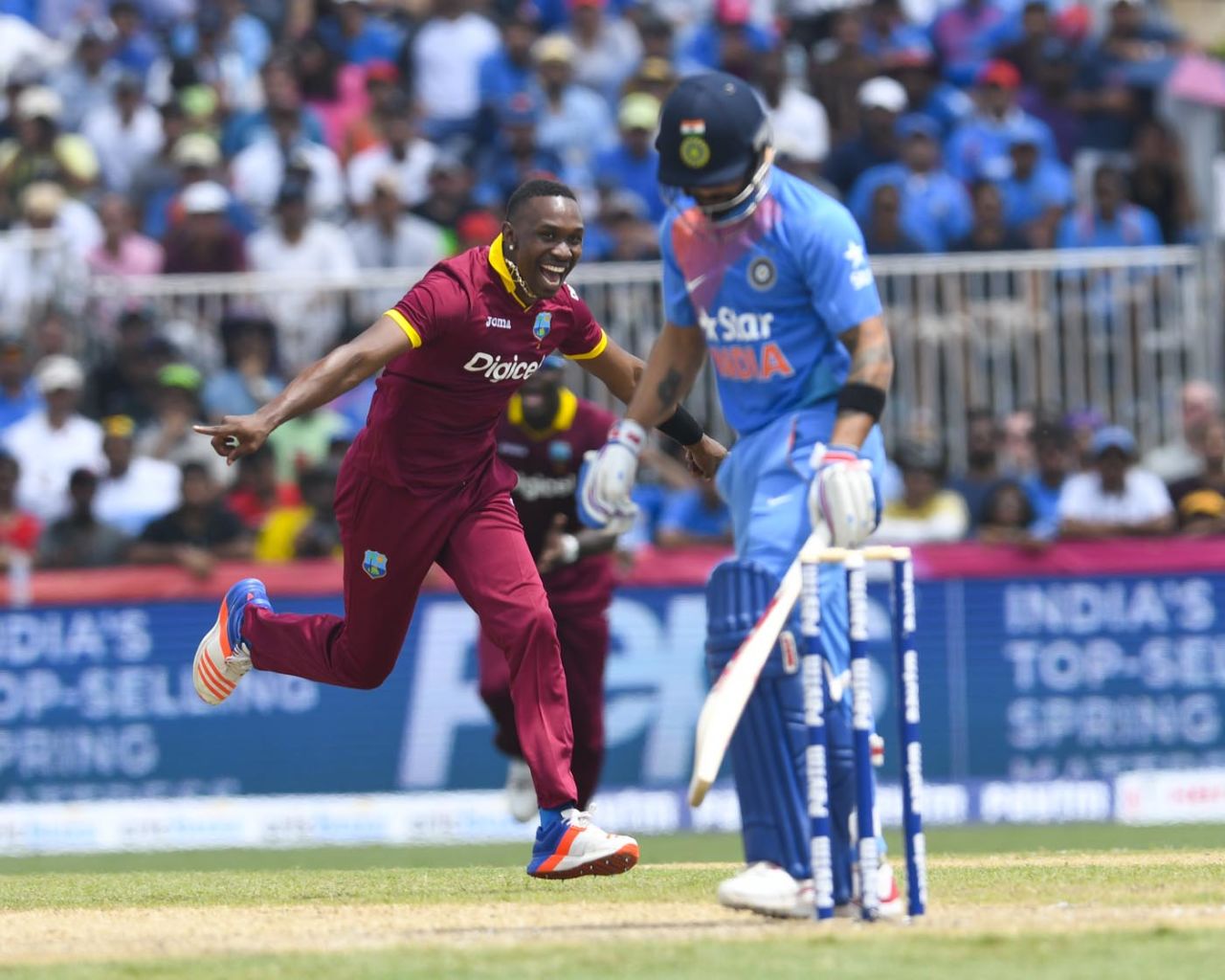 Dwayne Bravo celebrates the wicket of Virat Kohli, India v West Indies, 1st T20I, Lauderhill, August 27, 2016
