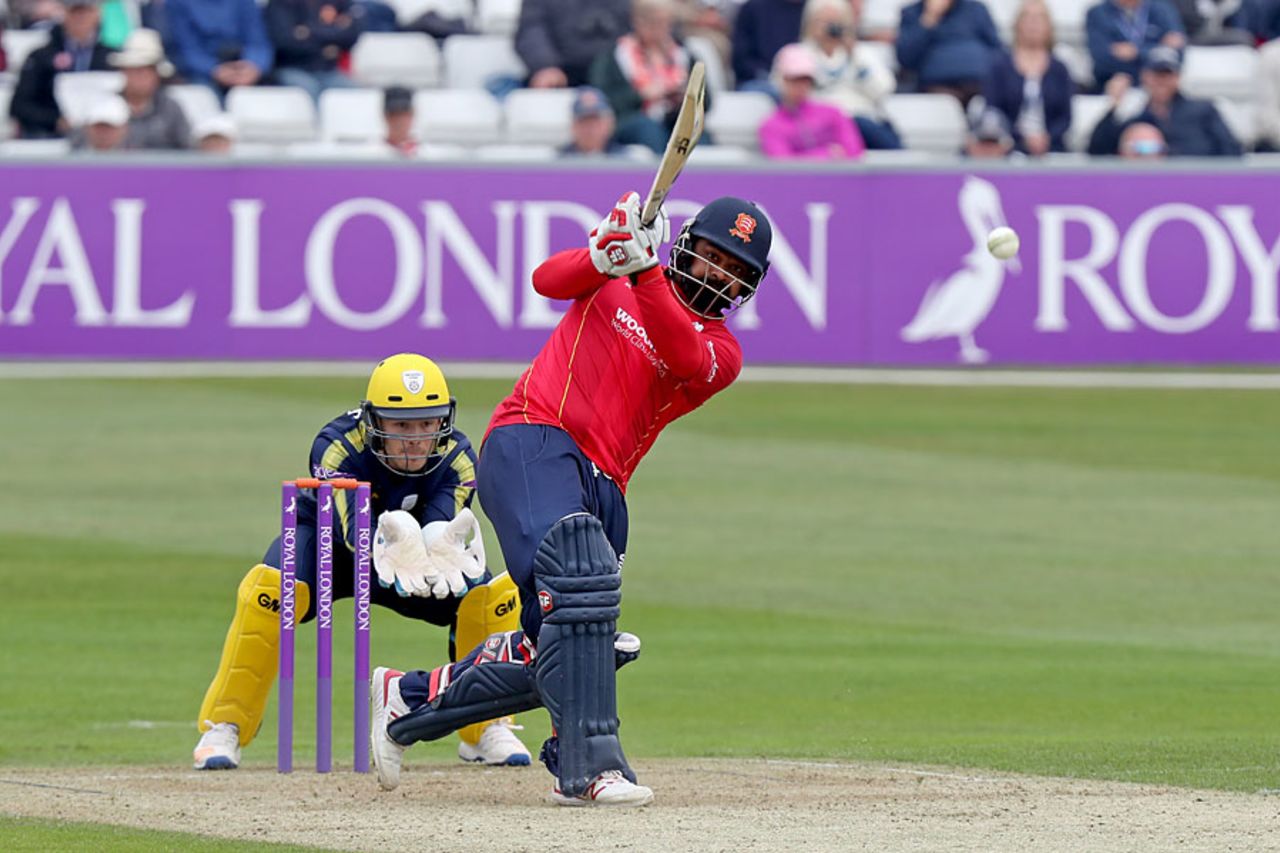 Ashar Zaidi plundered 72 off 40 balls, Essex v Hampshire, Royal London Cup, South Group, Chelmsford, April 30, 2017