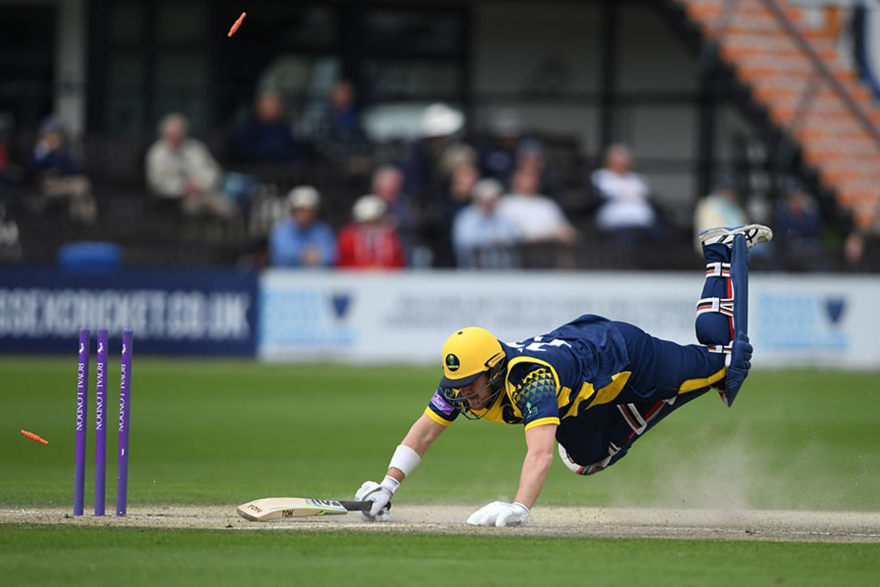 Will Bragg's dive wasn't enough to save him, Sussex v Glamorgan, Royal London Cup, South Group, Hove, May 2, 2017