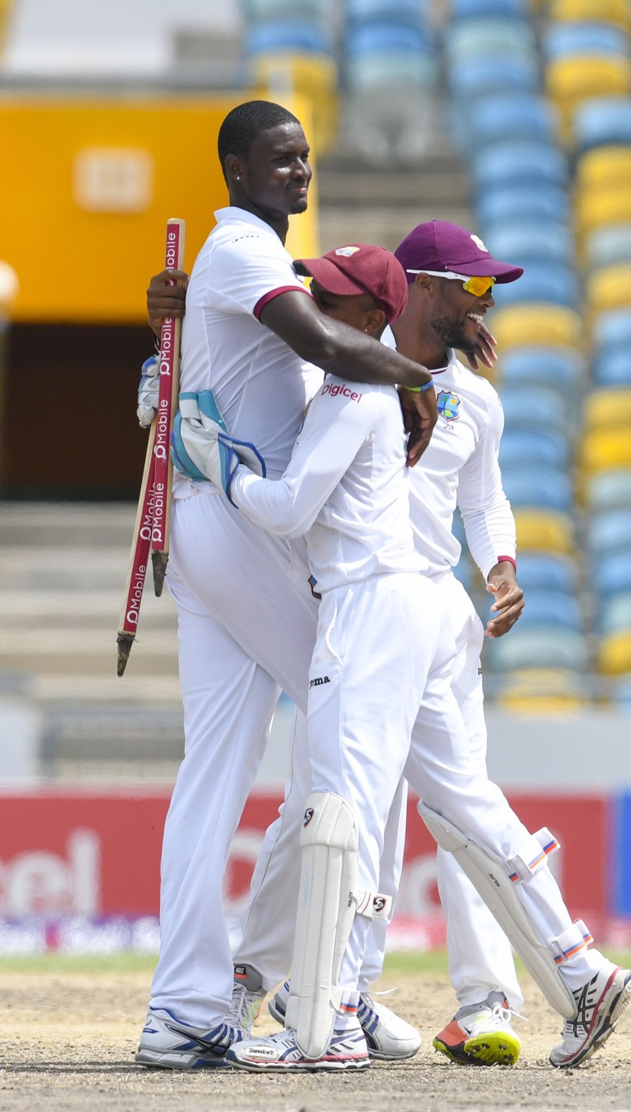 Jason Holder celebrates West Indies' win with team-mates, West Indies v Pakistan, 2nd Test, Bridgetown, 5th day, May 4, 2017