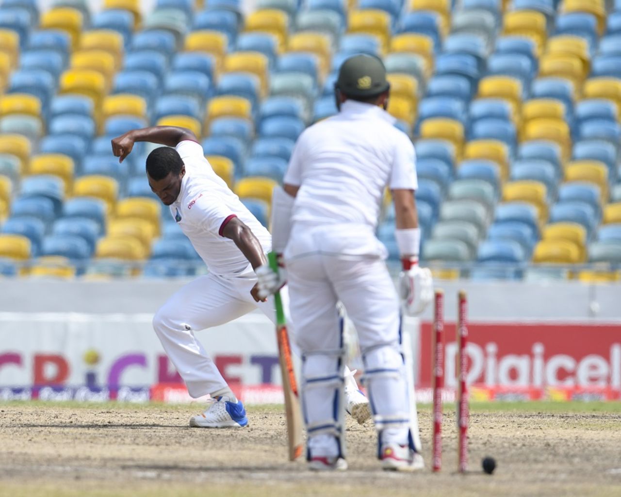 Yasir Shah is bowled by Shannon Gabriel, West Indies v Pakistan, 2nd Test, Bridgetown, 5th day, May 4, 2017