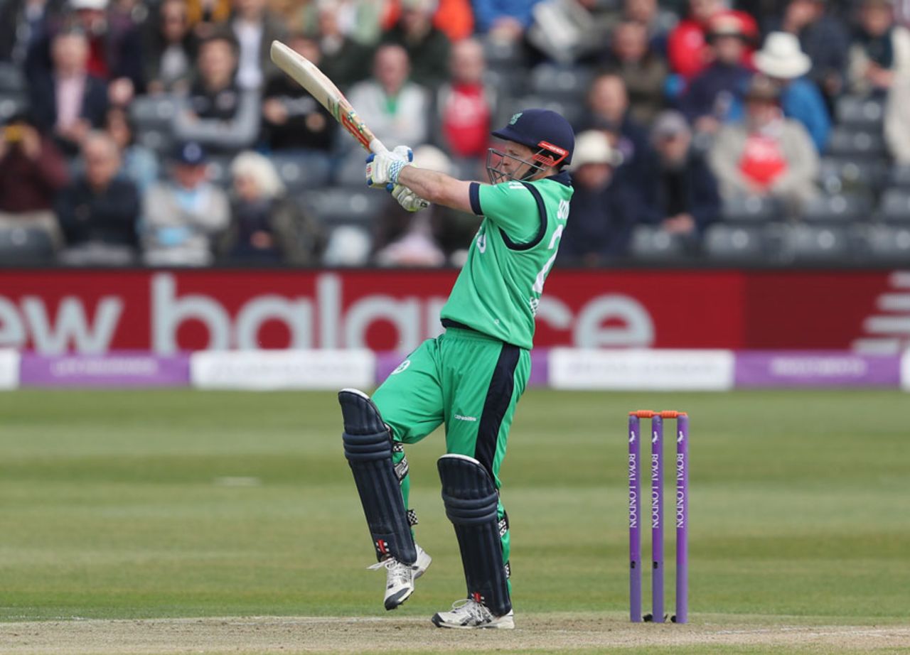 Ed Joyce swivels to pull, England v Ireland, 1st ODI, Bristol, May 5, 2017