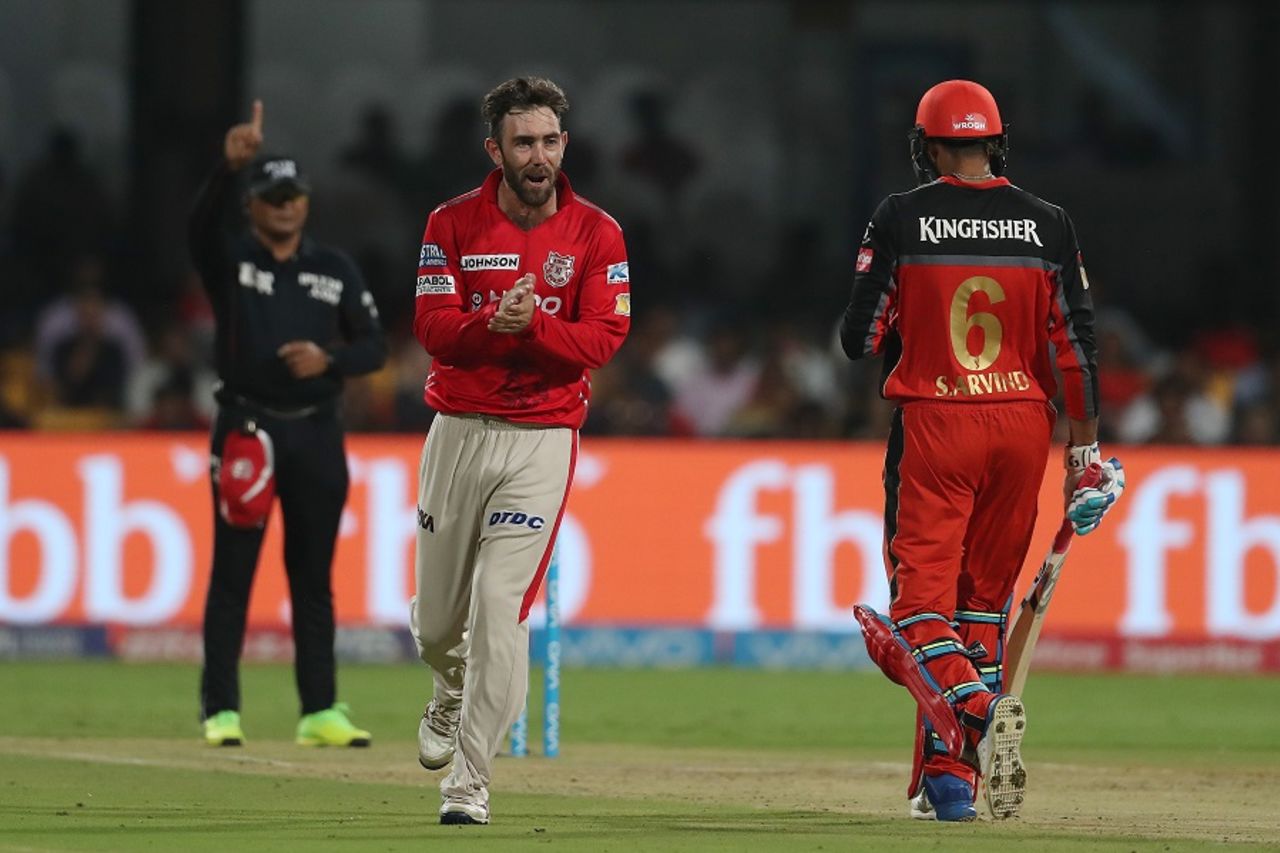 Glenn Maxwell introduced himself and was rewarded with S Aravind's wicket, Royal Challengers Bangalore v Kings XI Punjab, IPL 2017, Bengaluru, May 5, 2017