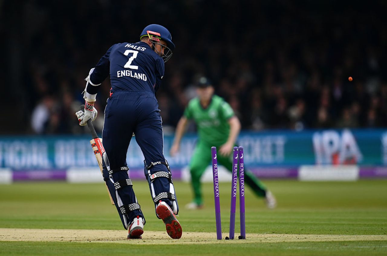 Alex Hales was cleaned up by Tim Murtagh, England v Ireland, 2nd ODI, Lord's, May 7, 2017