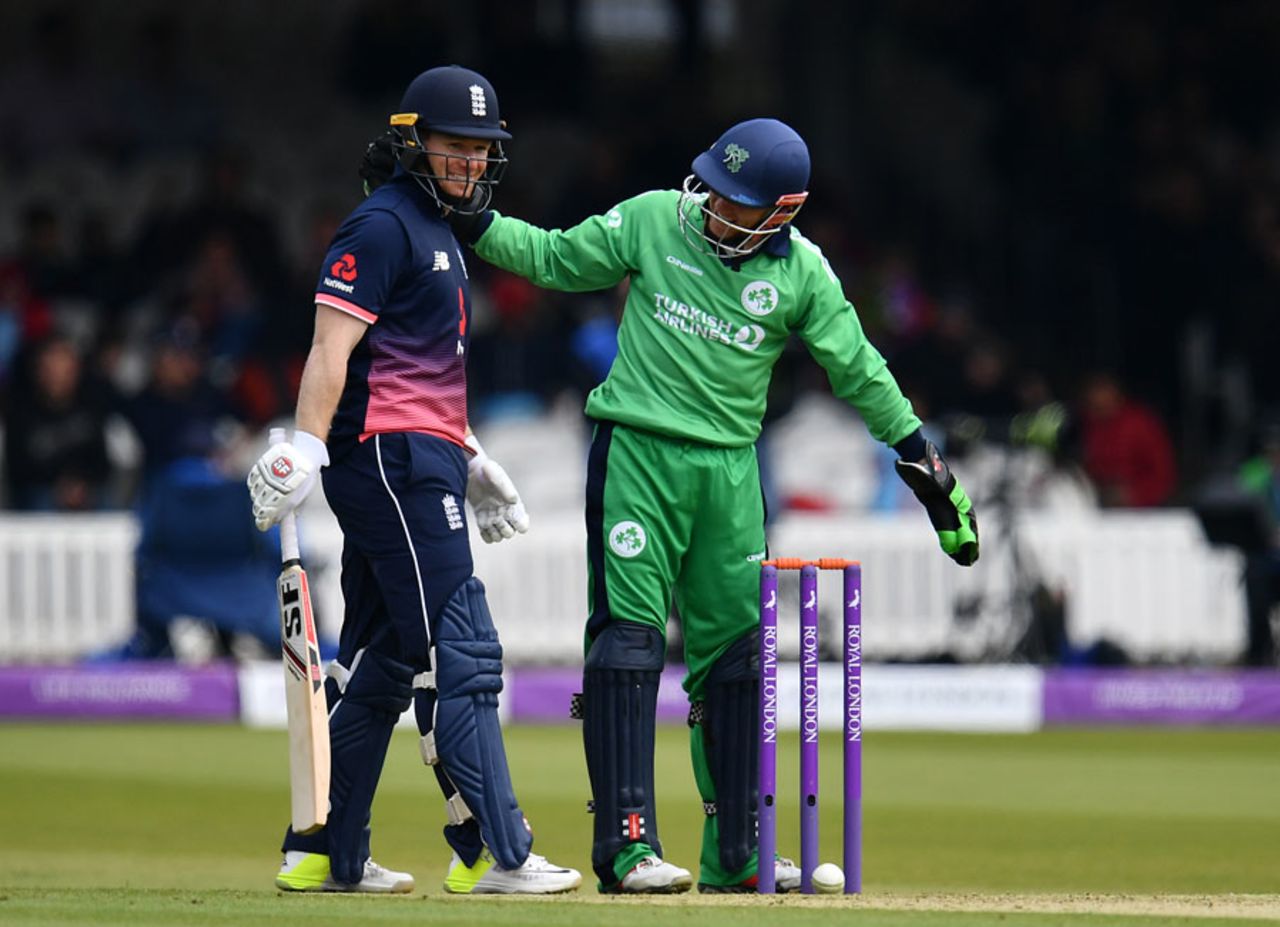 Eoin Morgan had a bit of luck when the ball rolled back into his stumps but the bails stayed intact, England v Ireland, 2nd ODI, Lord's, May 7, 2017