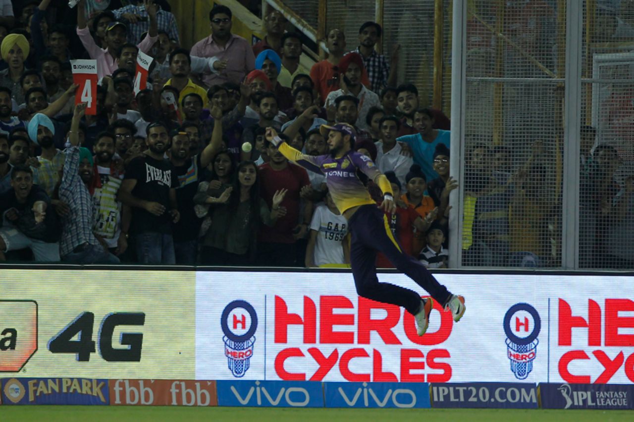 Manish Pandey is airborne while trying to snaffle a catch, Kings XI Punjab v Kolkata Knight Riders, IPL 2017, Mohali, May 9, 2017