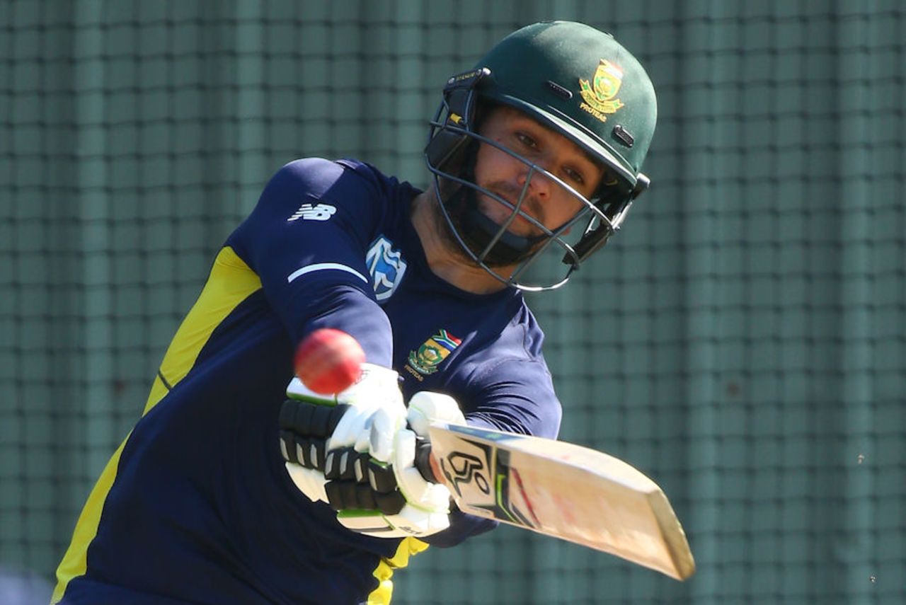 Rilee Rossouw bats in the South Africa nets, the WACA, Perth, November 1, 2016