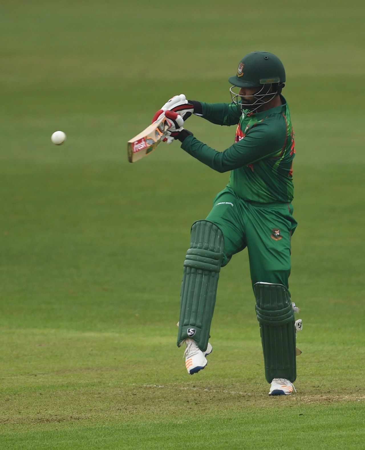 Tamim Iqbal pulls one away, Ireland v Bangladesh, tri-nation series, Malahide, May 12, 2017