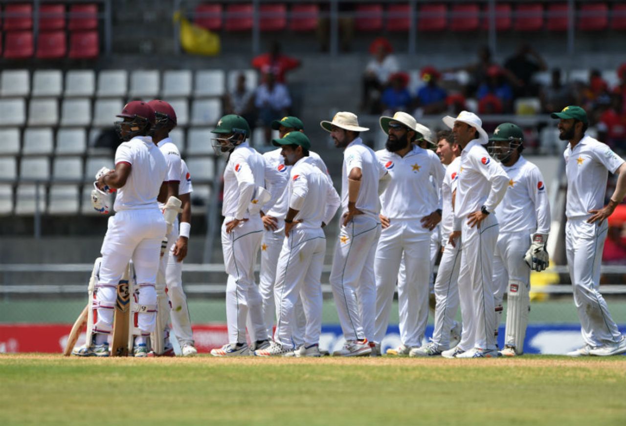Pakistan's decision to review a caught behind off Shimron Hetmyer paid off, West Indies v Pakistan, 3rd Test, Roseau, 3rd day, May 12, 2017 