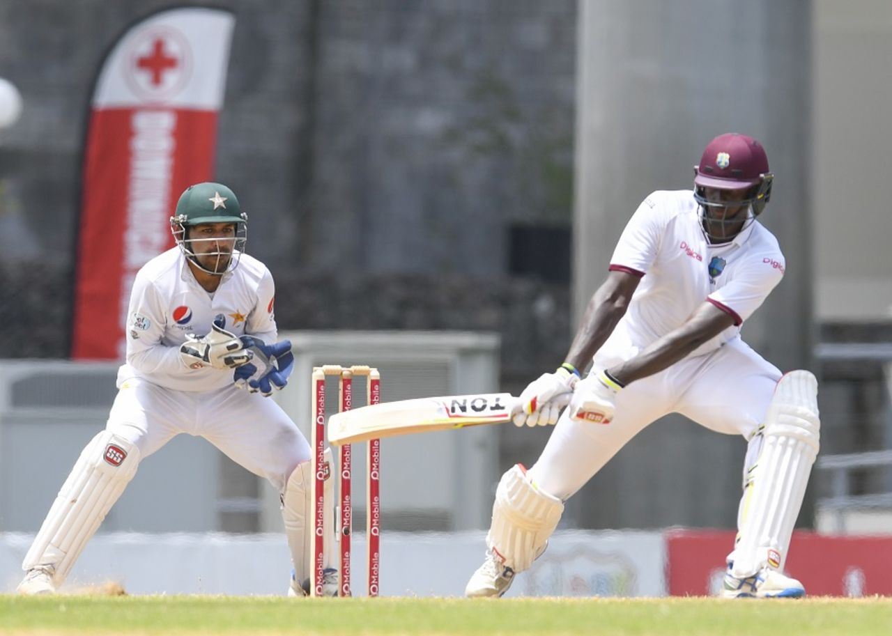 Jason Holder gets down for a reverse sweep, West Indies v Pakistan, 3rd Test, Roseau, 4th day, May 13, 2017