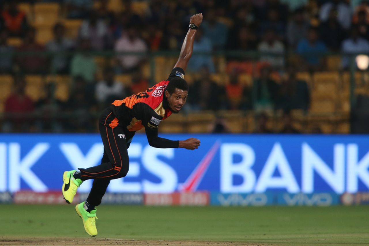 Chris Jordan took out Robin Uthappa in the second over of Kolkata Knight Riders' innings, Sunrisers Hyderabad v Kolkata Knight Riders, Eliminator, IPL 2017, Bangalore, May 17, 2017