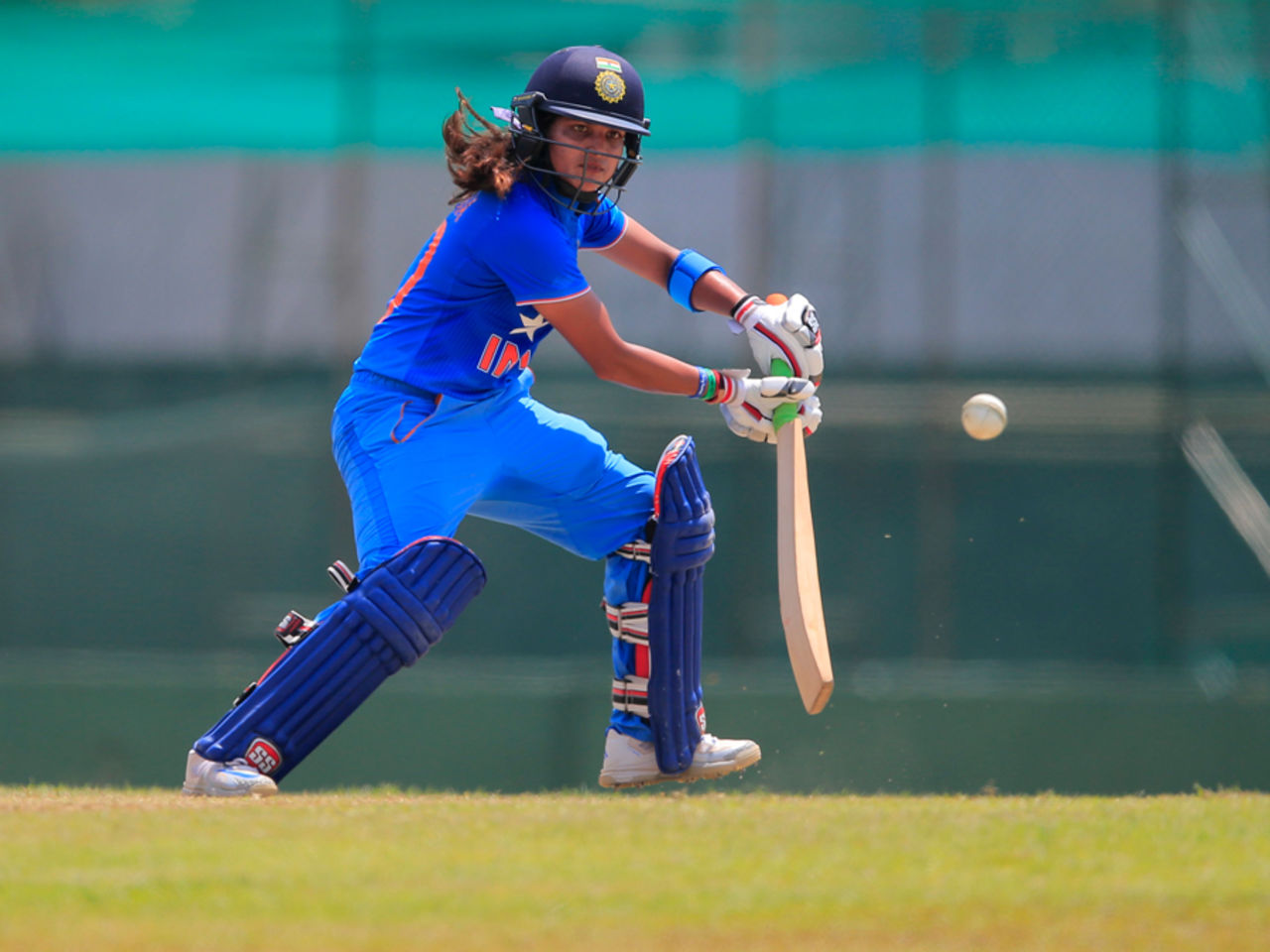 Mona Meshram steers one towards point, India Women v South Africa Women, Final, ICC Women's World Cup Qualifier, Colombo, February 21, 2017