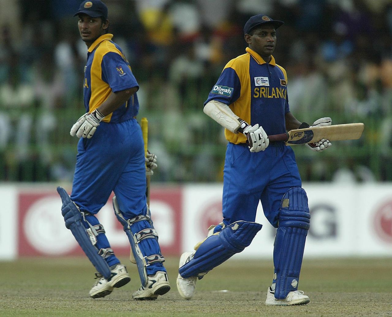 Kumar Sangakkara and Sanath Jayasuriya take a run, Sri Lanka v India, ICC Champions Trophy final, September 29, 2002, Colombo (RPS)