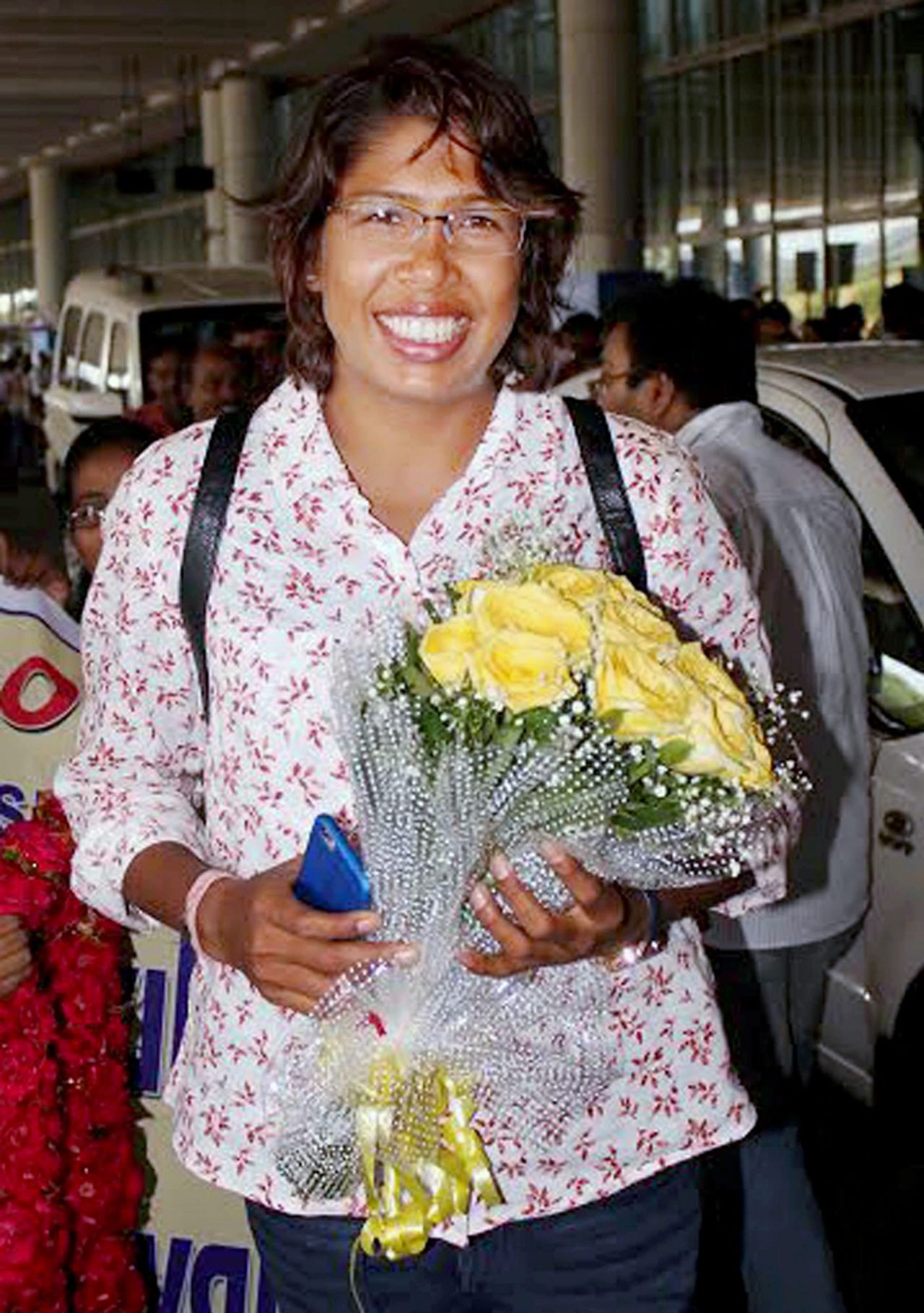 Jhulan Goswami received a warm welcome upon her arrival at the airport in Kolkata after becoming the leading wicket-taker in women's ODIs