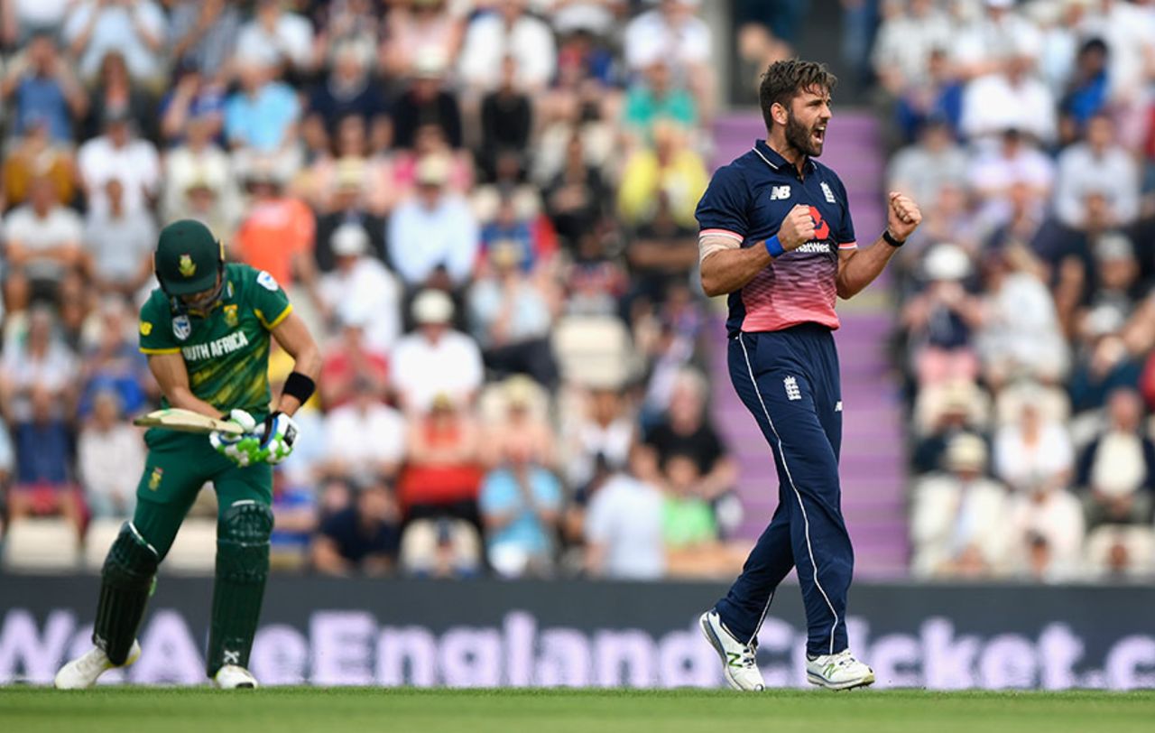 Liam Plunkett removed Faf du Plessis for the second time in the series, England v South Africa, 2nd ODI, Ageas Bowl, May 27, 2017