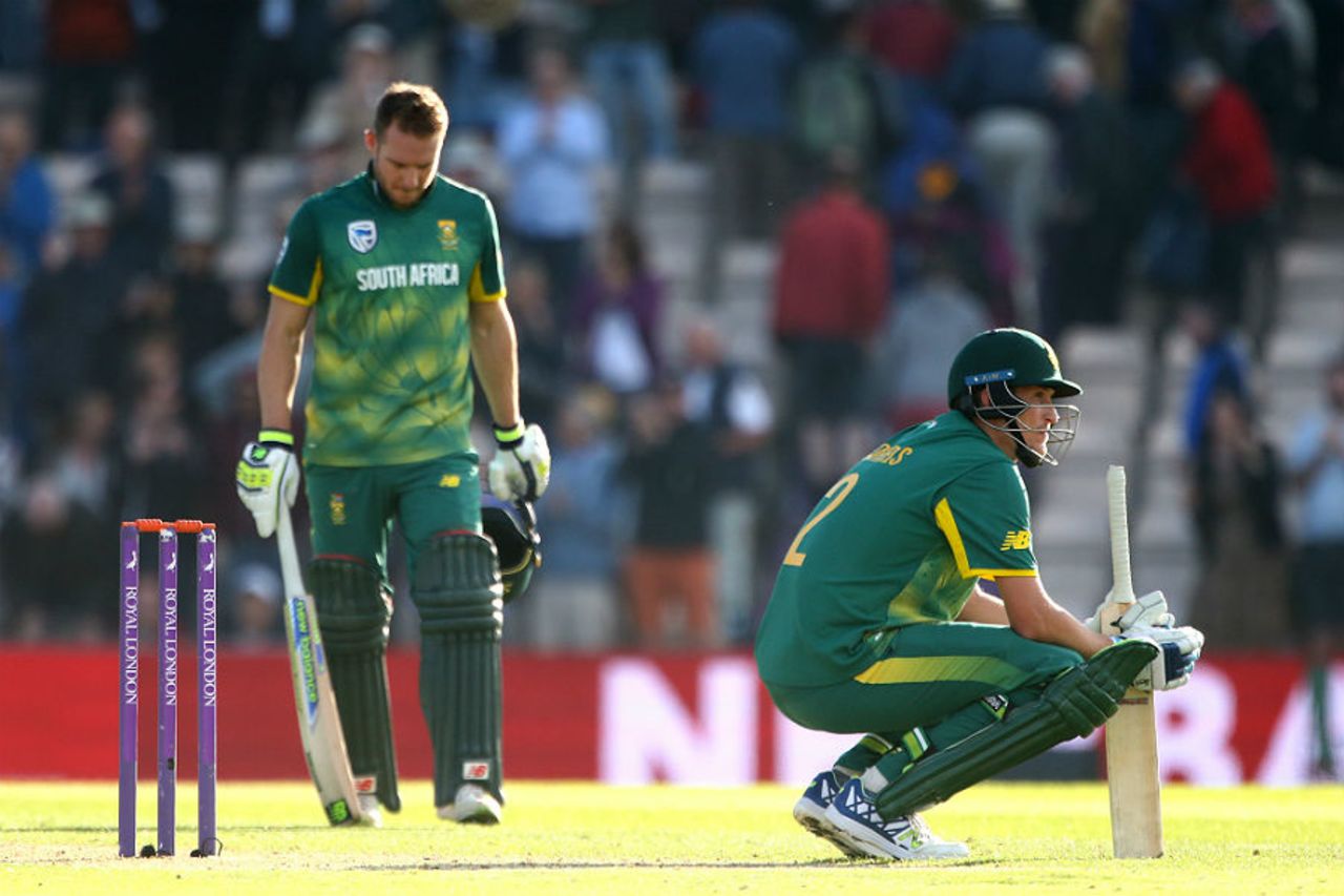 Chris Morris and David Miller were crestfallen at falling so close to a record-breaking run-chase, England v South Africa, 2nd ODI, Ageas Bowl, May 27, 2017