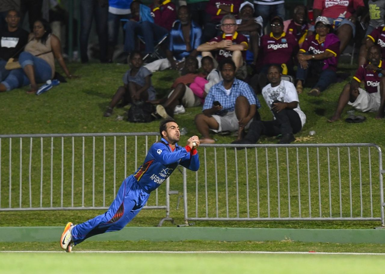 Samiullah Shenwari takes a stunning catch in the deep, West Indies v Afghanistan, 1st T20, Basseterre, June 2, 2017