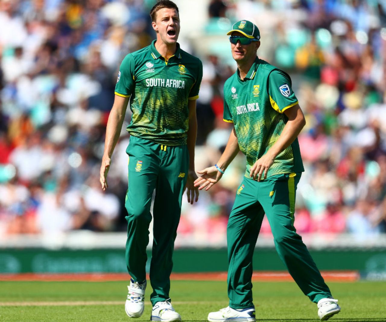 Morne Morkel lets out a roar after giving South Africa their first breakthrough, Champions Trophy, Group B, The Oval, June 3, 2017