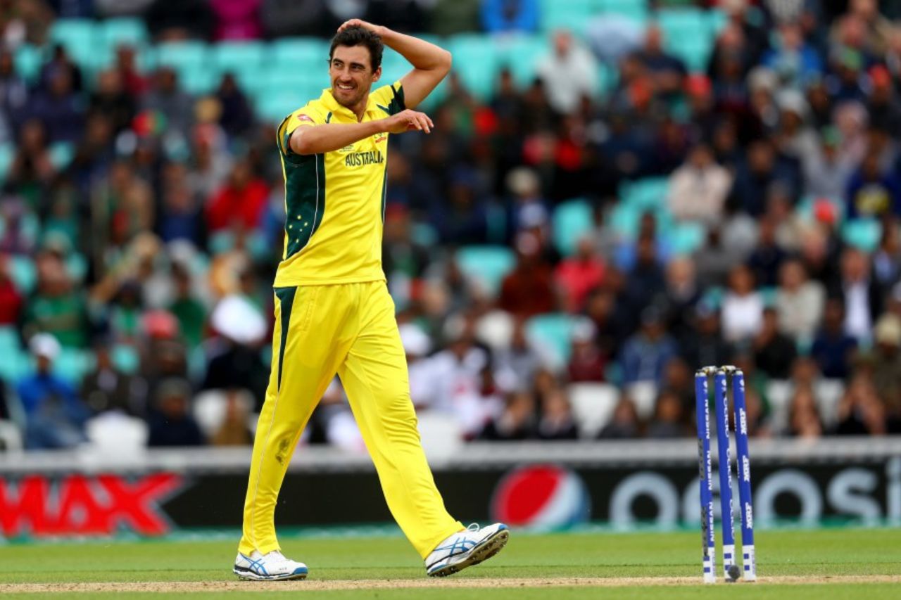 Mitchell Starc enjoyed a productive afternoon, Australia v Bangladesh, Champions Trophy 2017, The Oval, London, June 5, 2017