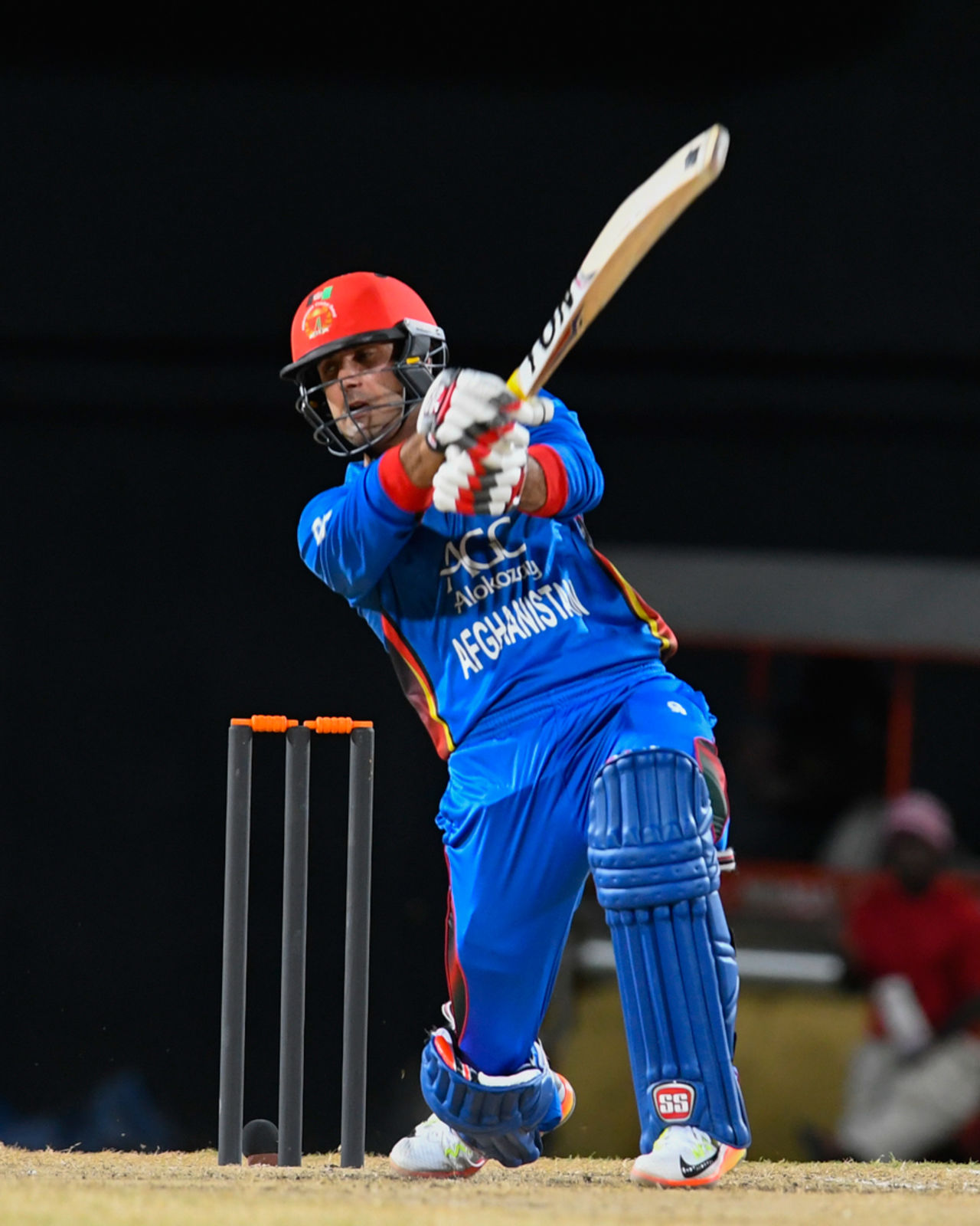 Mohammad Nabi hits over the top, West Indies v Afghanistan, 3rd T20I, St Kitts, June 5, 2017
