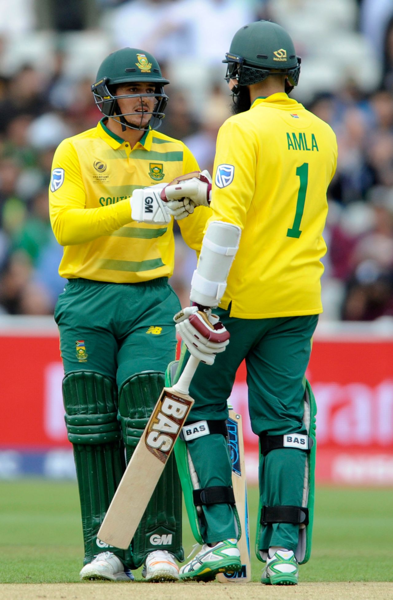 Quinton de Kock and Hashim Amla added 40 in 50 balls for the first wicket, Pakistan v South Africa, Champions Trophy, Group B, Edgbaston, June 7, 2017