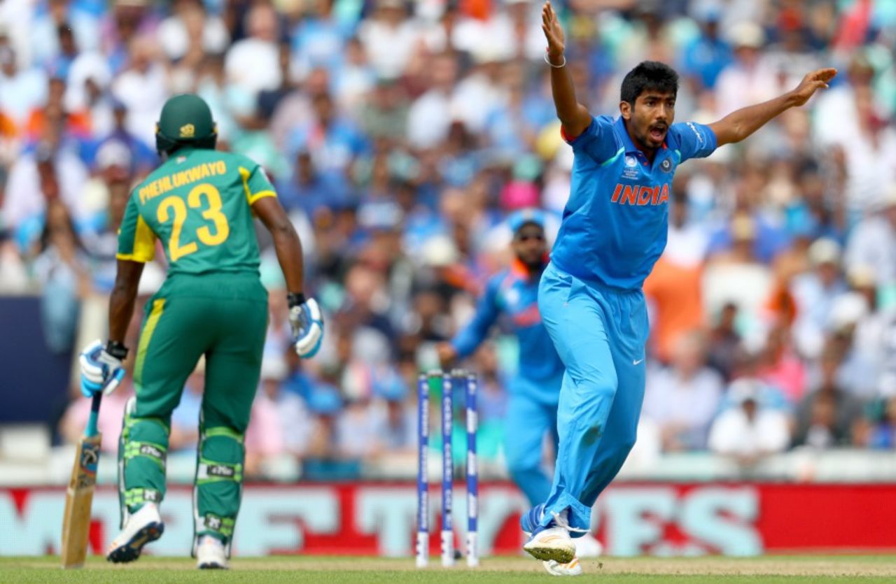 Jasprit Bumrah can't believe the umpire didn't award him the wicket of Andile Phehlukwayo, India v South Africa, Champions Trophy 2017, Group B, The Oval, London, June 11, 2017